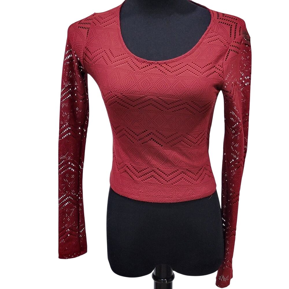 Forever 21 Small Y2K Open Knit Crochet Crop Top Boho Indie Hippie Western Aztech